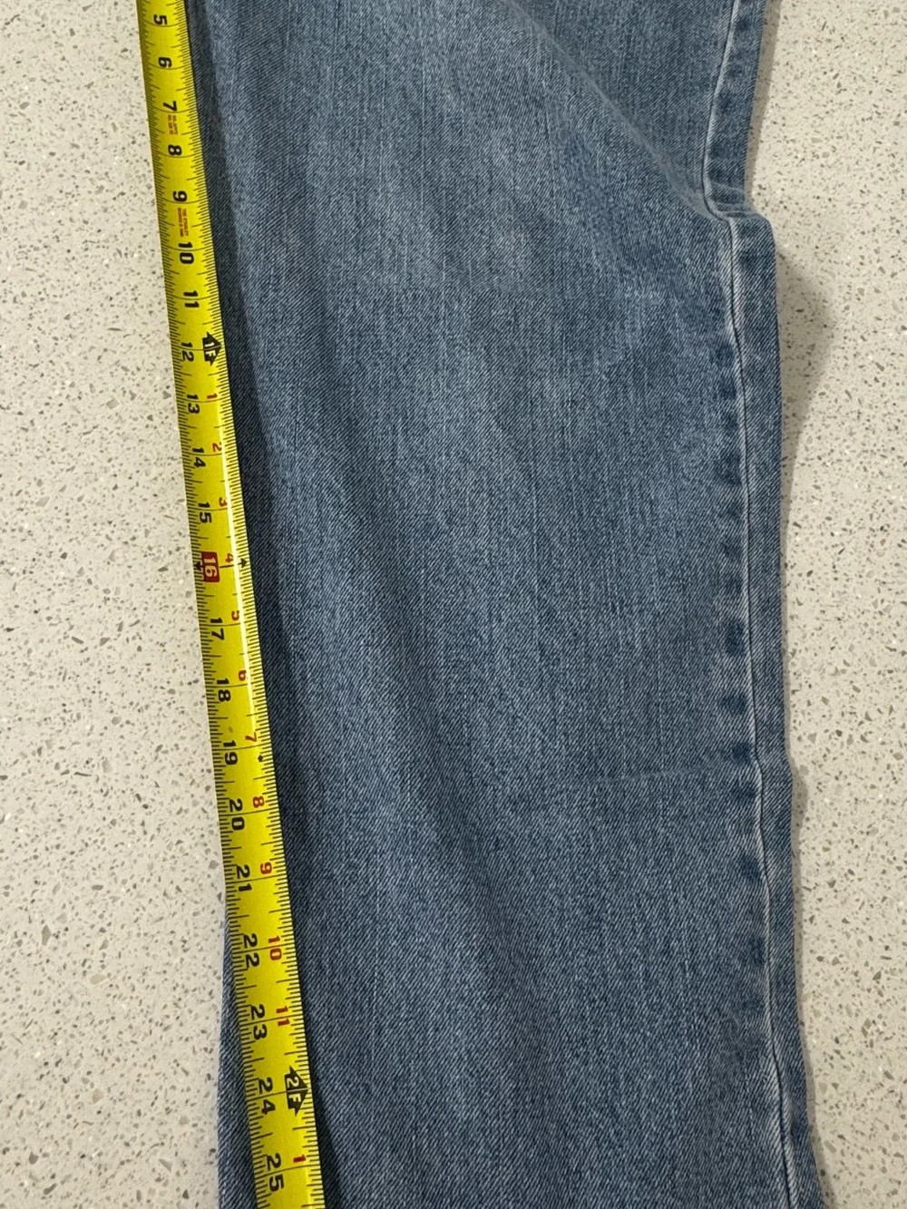 Levi's 550 Relaxed Fit Jeans Mens 38x29  Wash Blue Denim Vintage Y2K Fade 90’s
